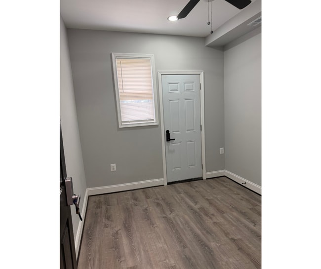 Photo - 1106 N Lakewood-1A AVAILABLE $650 1A Unit 1A AVAILABLE $650 1A
