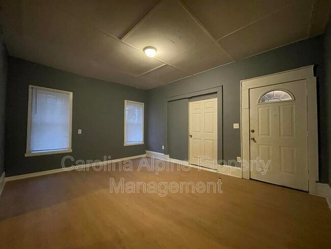 Photo - 1015 Fallston Rd