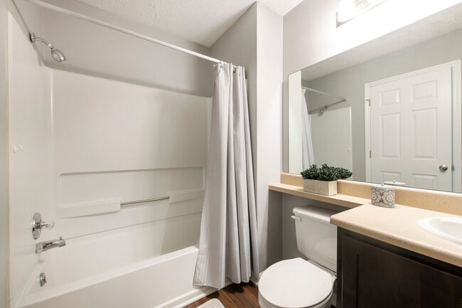 Cambridge 2BR, 2BA - 1,031SF - Bathroom