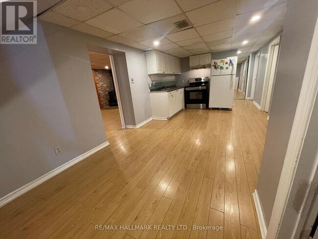 Photo - 116 Cartier Crescent
