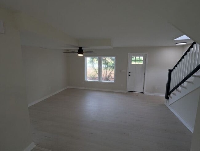 Photo - Beautiful 4BD/3BA Home in Hickory