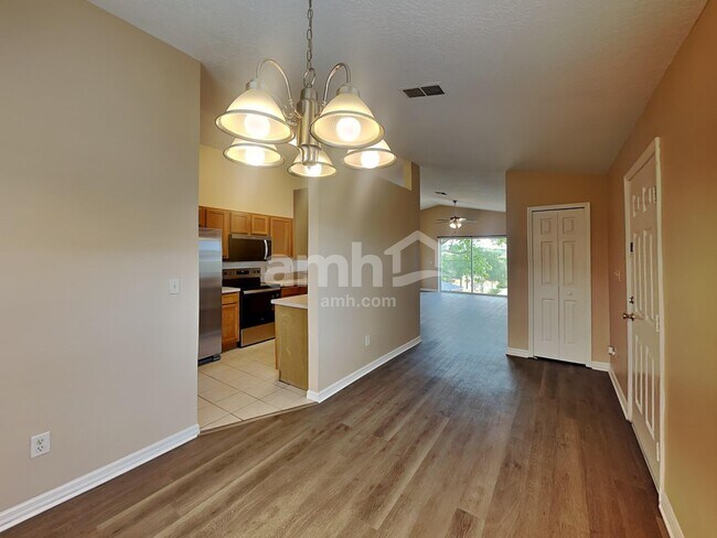 Photo - 1354 Willow Crest Dr