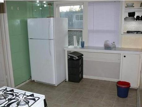 Photo - 918 E 37th St