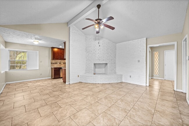 Photo - 11111 Longcommon Dr