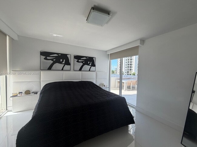 Photo - 19400 Turnberry Way Unit 331