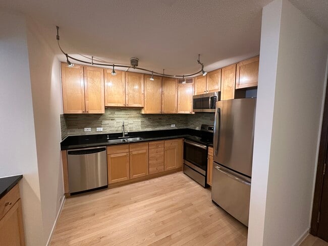 Photo - 360 E Randolph St Unidad 606