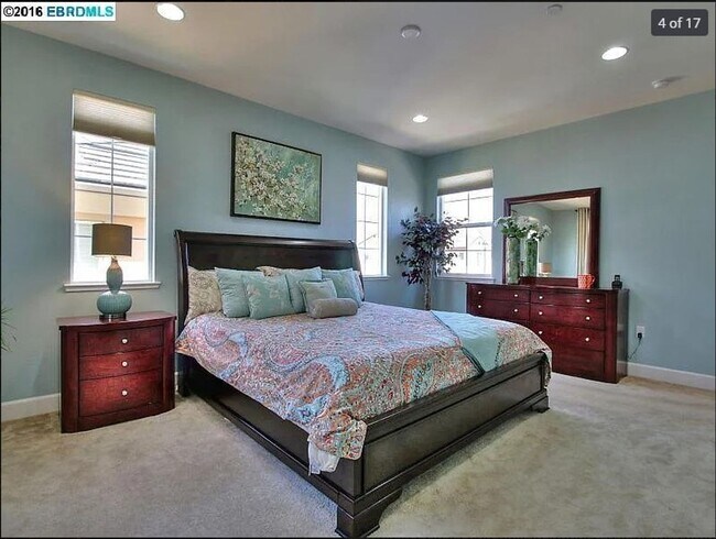 Photo - $3,790 - GORGEOUS 3 BEDROOM HOME IN EAST D...