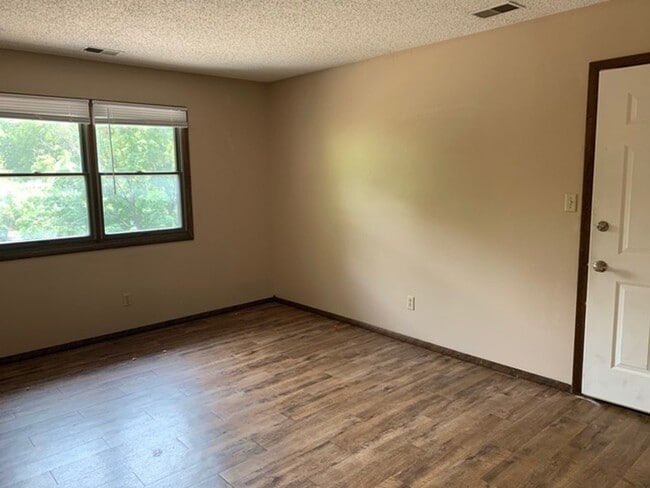 Photo - 822 Fremont St Condo Unit 7