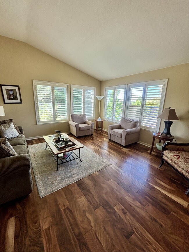 Photo - 901 Morgan Ranch Dr