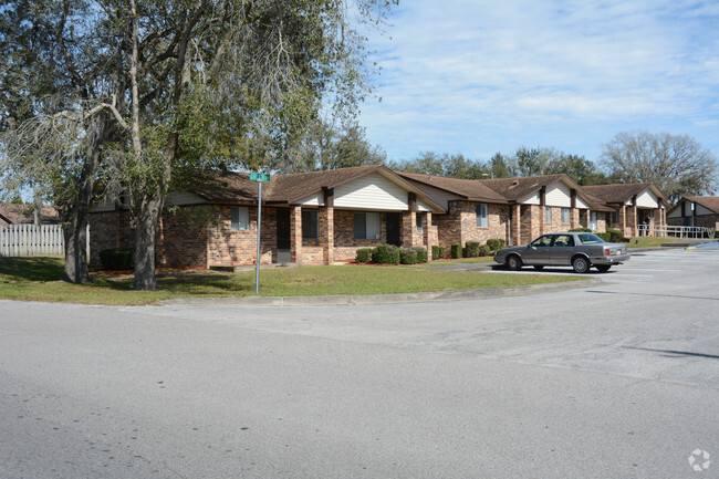 Cypress Green Apartments For Rent in Zephyrhills, FL | ForRent.com