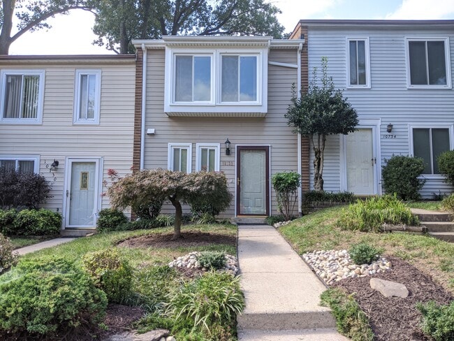 Photo - 10732 Lester St Townhome