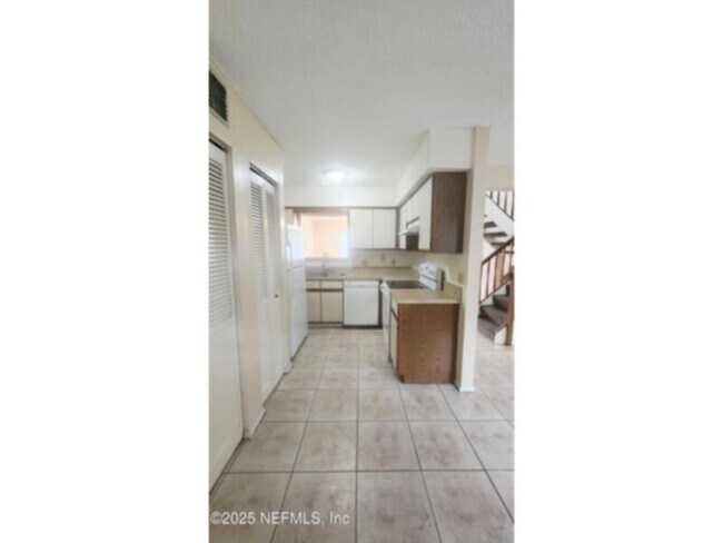 Photo - 3/2 Townhouse in Mandarin