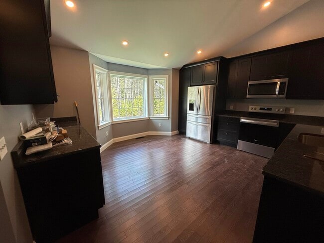 Photo - 26 Phinney Way