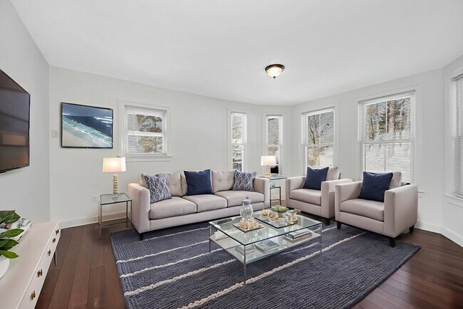 Photo - 12 Broadway St