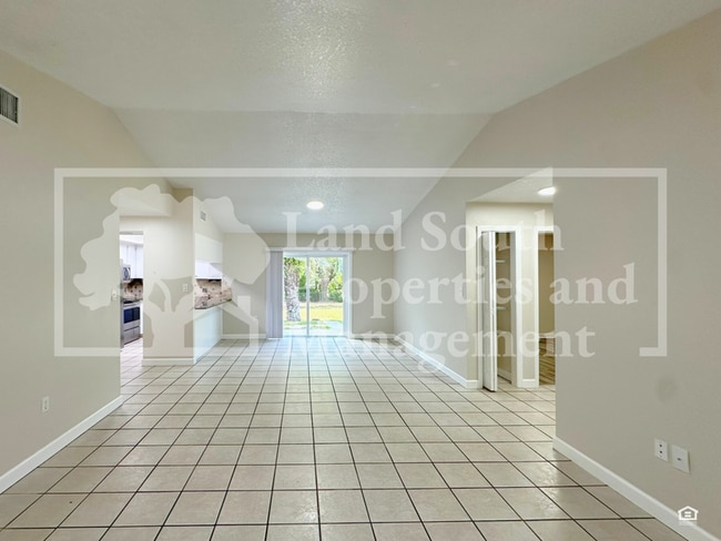 Photo - 3634 Sherertz Rd