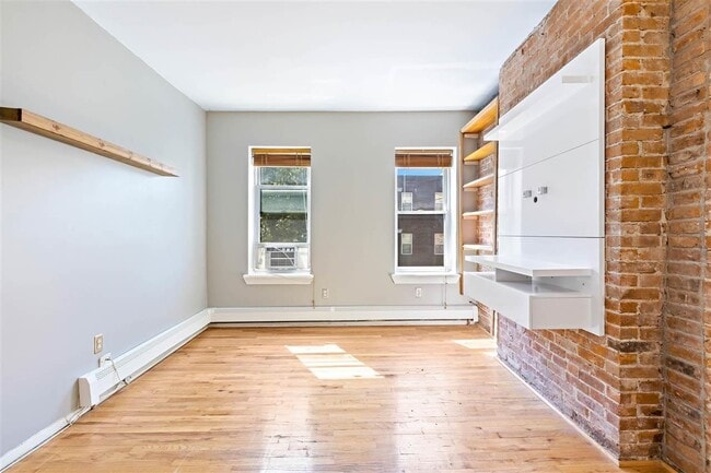 Photo - 719 Adams St Condo Unit 3L