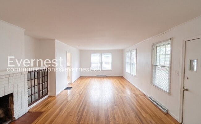 Photo - 1125 Highland Dr