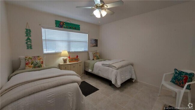 Building Photo - 10200 S Ocean Dr Unit 104 Rental