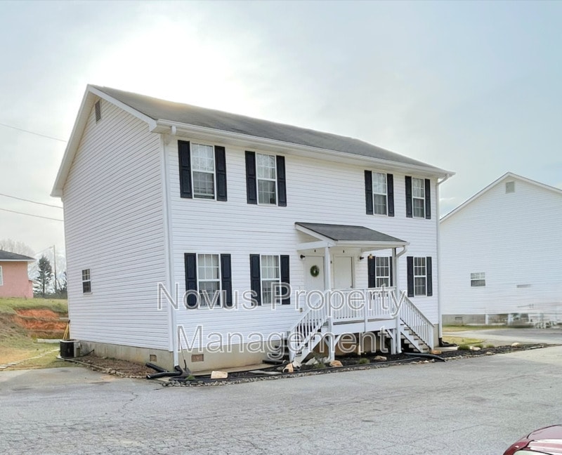 Photo - 176 Smith Ave Unit A