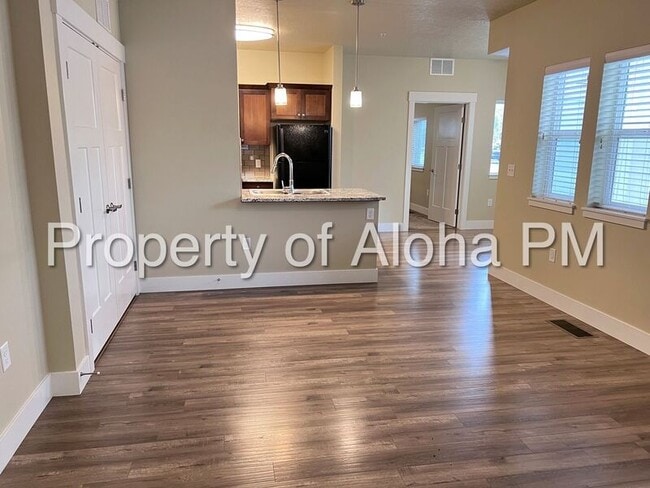 Photo - 3558 E Grand Forest Dr