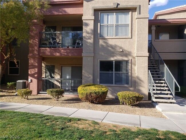Building Photo - 8000 W Badura Ave Unit 1083