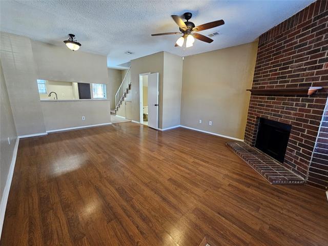 Photo - 202 Samuel Blvd