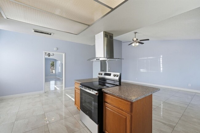 Photo - 17853 N 43rd Dr