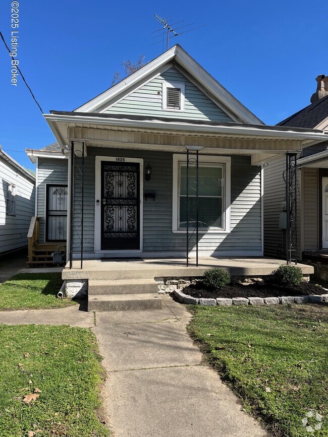 Building Photo - 1435 S Floyd St Rental