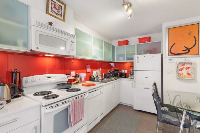 Photo - 64 W Cordova St Unit ID1318717P