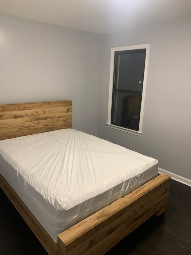 Photo - 174 Orland St Unit Room for rent