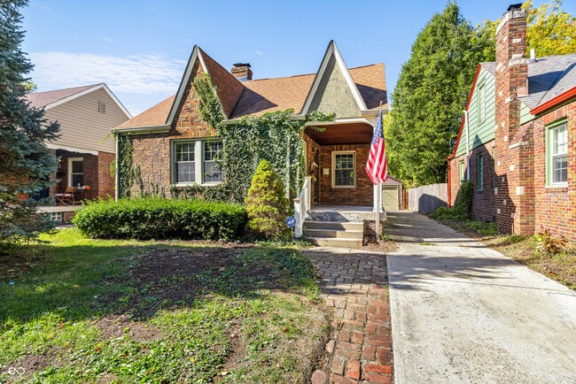 Building Photo - 850 N Butler Ave