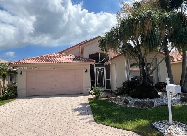 Building Photo - 10566 Sunset Isles Ct Rental