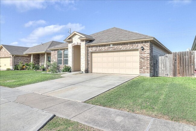 Photo - 8022 Barlovento St