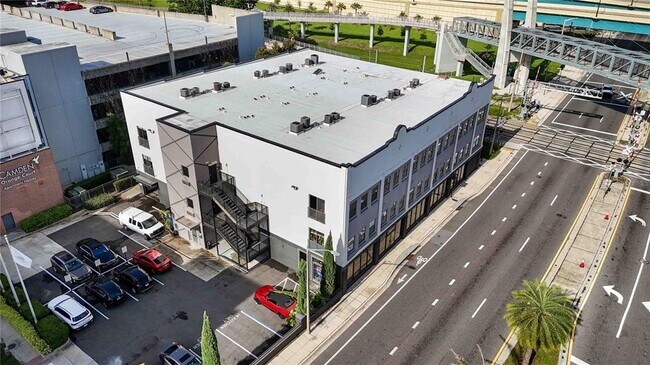 Photo - 62 W Colonial Dr Unit 301