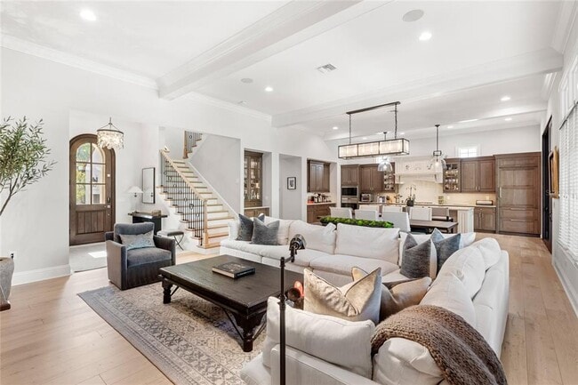 Photo - 10224 Mattraw Pl