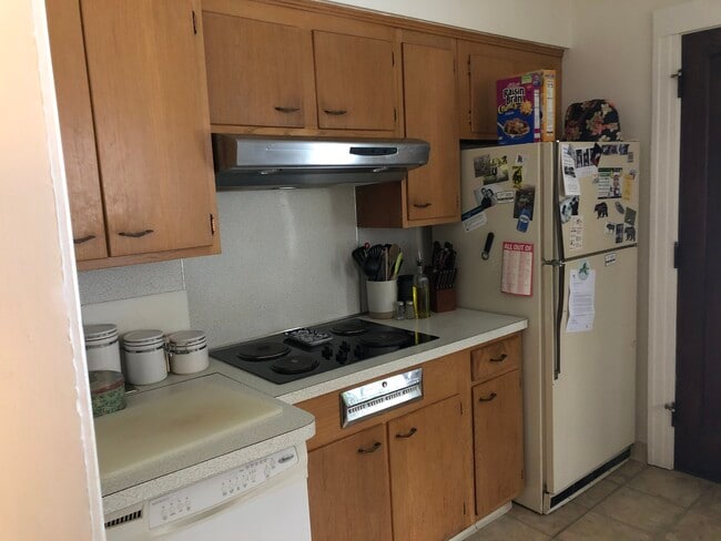 cooktop & refrigerator - 336 Field St