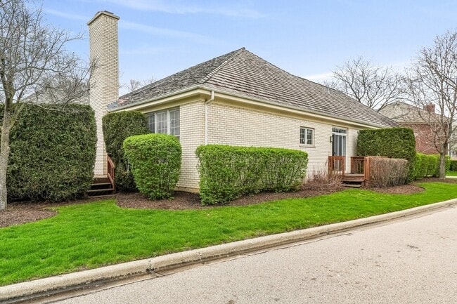 5 Middlesex Ct