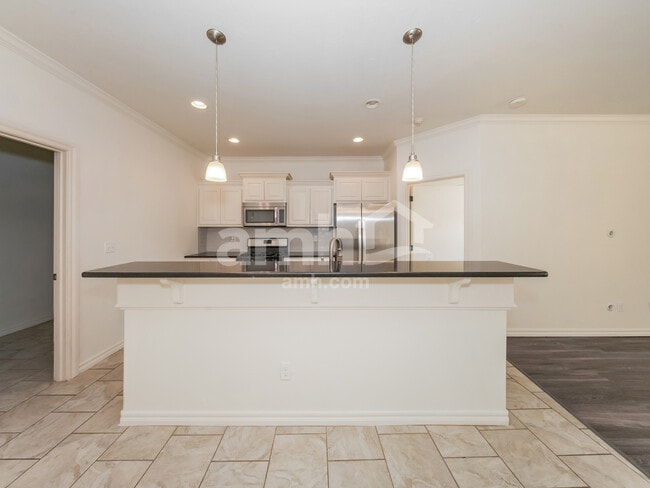 Photo - 4817 Limestone Dr