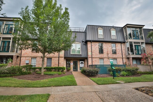 Building Photo - 2475 Underwood St Unit 273 Rental