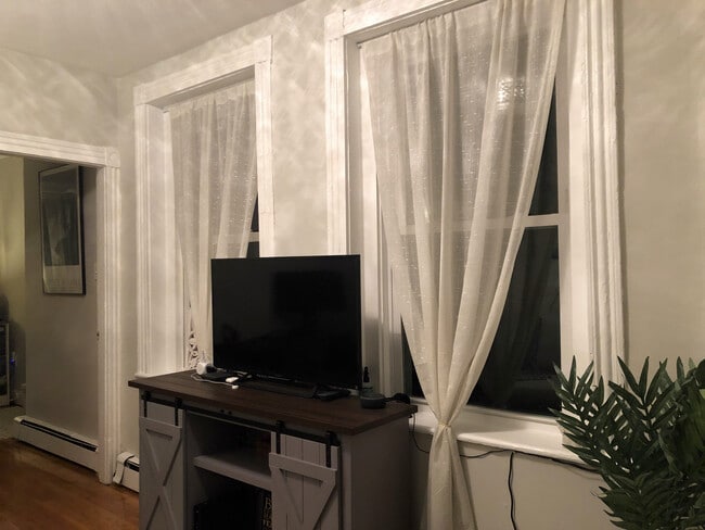 Photo - 21 Sheafe St Unit 3