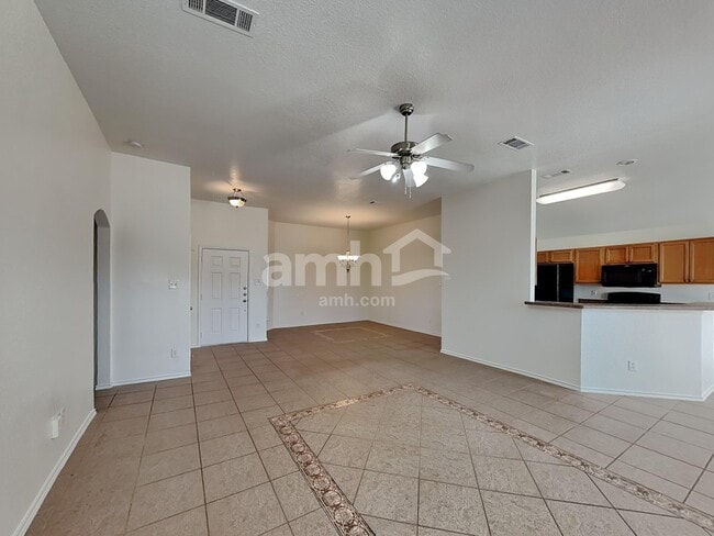 Photo - 1620 Northview Dr