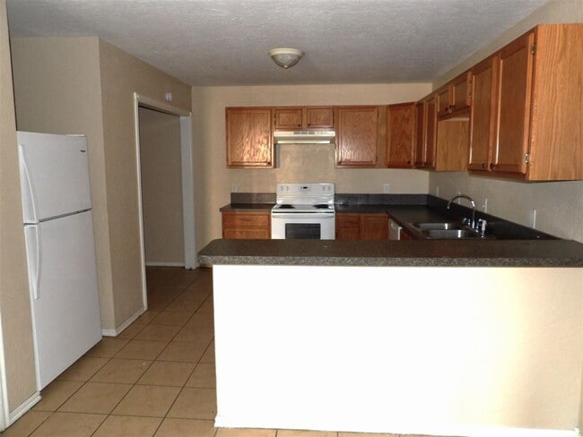 Photo - 2416 SW G Ave Unidad 206