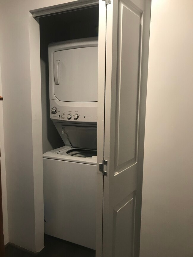 Photo - 61 Chestnut St Unit 2B