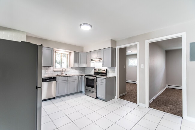 Photo - 1628 Eaton St