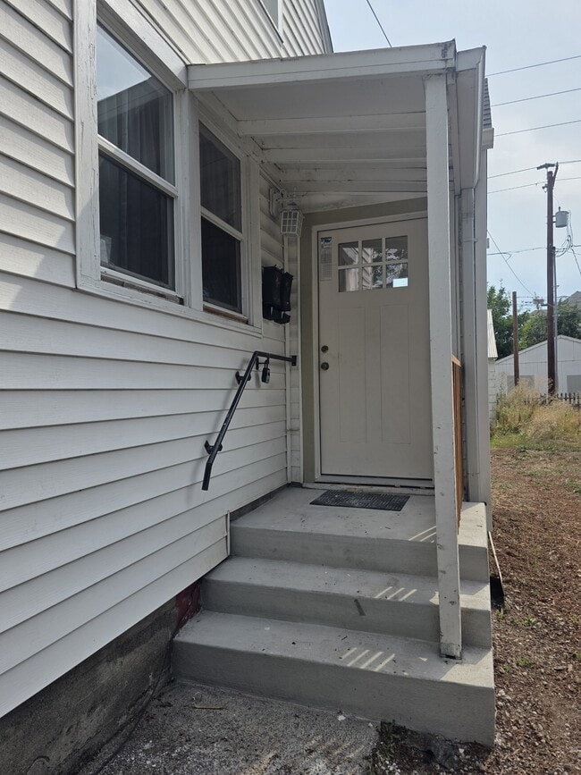 Photo - 1456 Liberty St NE Unit 1