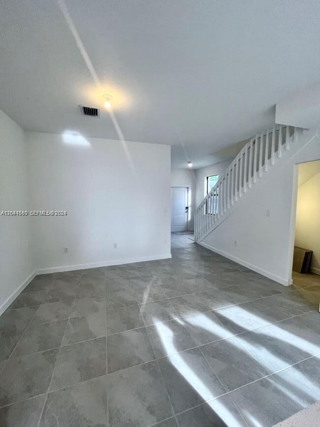 Photo - 23252 SW 128th Ave