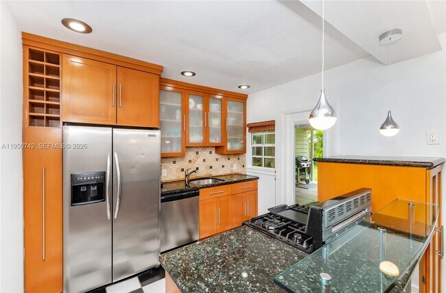 Photo - 2920 SW 30th Ct