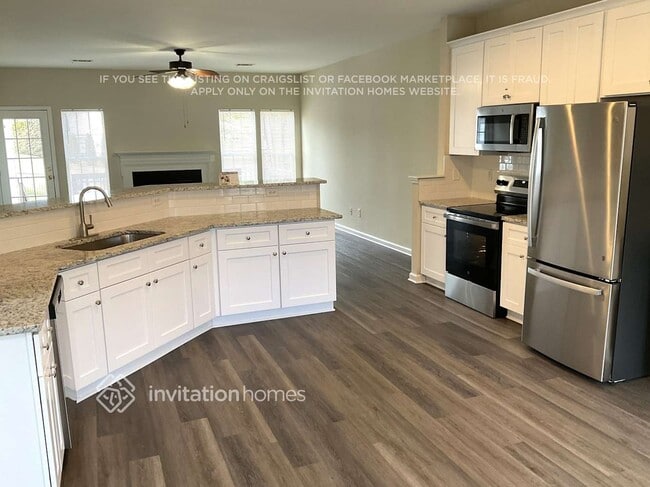 Photo - 8515 Castledown Dr