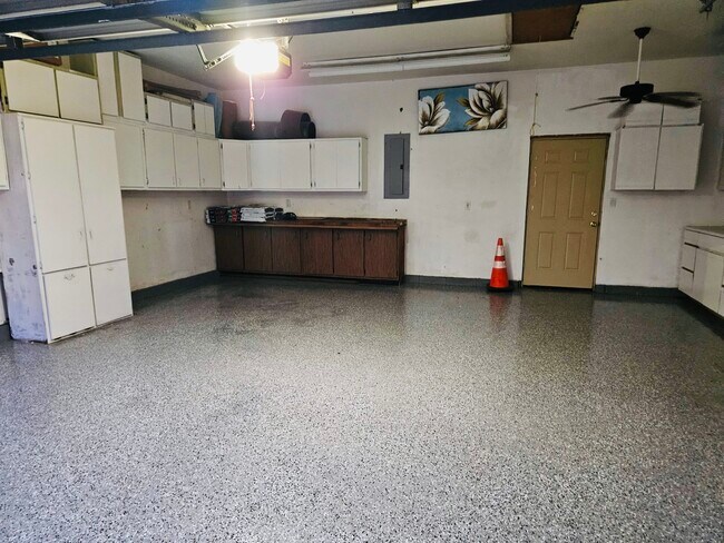 Photo - 318 SE 21st St