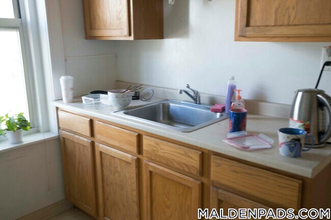 Photo - 90 Maple St Unit 4